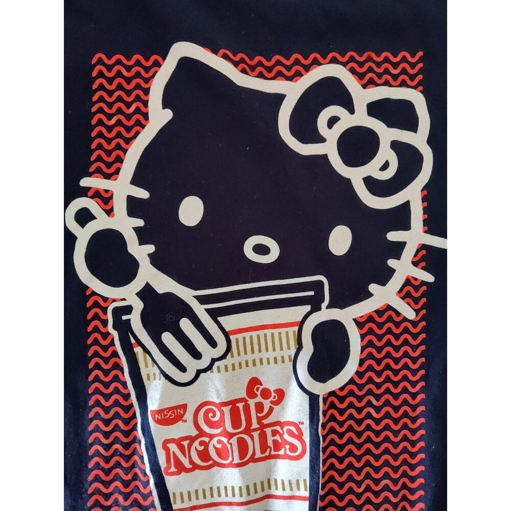 Hello Kitty x Nissin Cup Noodles Collaboration T-Shirt Navy Blue Womens Sz 2X - Picture 4 of 6